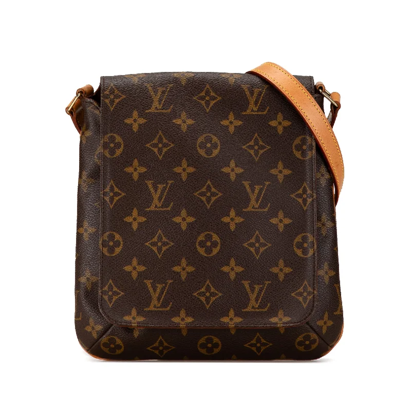 Women's Shoulder Bag with Faux Fur Strap in White for Winter StyleBrown Louis Vuitton Monogram Musette Salsa Short Strap Shoulder Bag