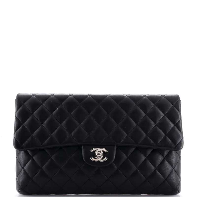 Mirrored Clutch in Silver for Futuristic - Themed GatheringsClassic Flap Clutch Quilted Lambskin