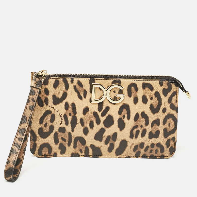 Leather Clutch with Chain Strap in Black for Cocktail PartiesDolce & Gabbana Brown/black Leopard Print Coated Canvas Wristlet Clutch