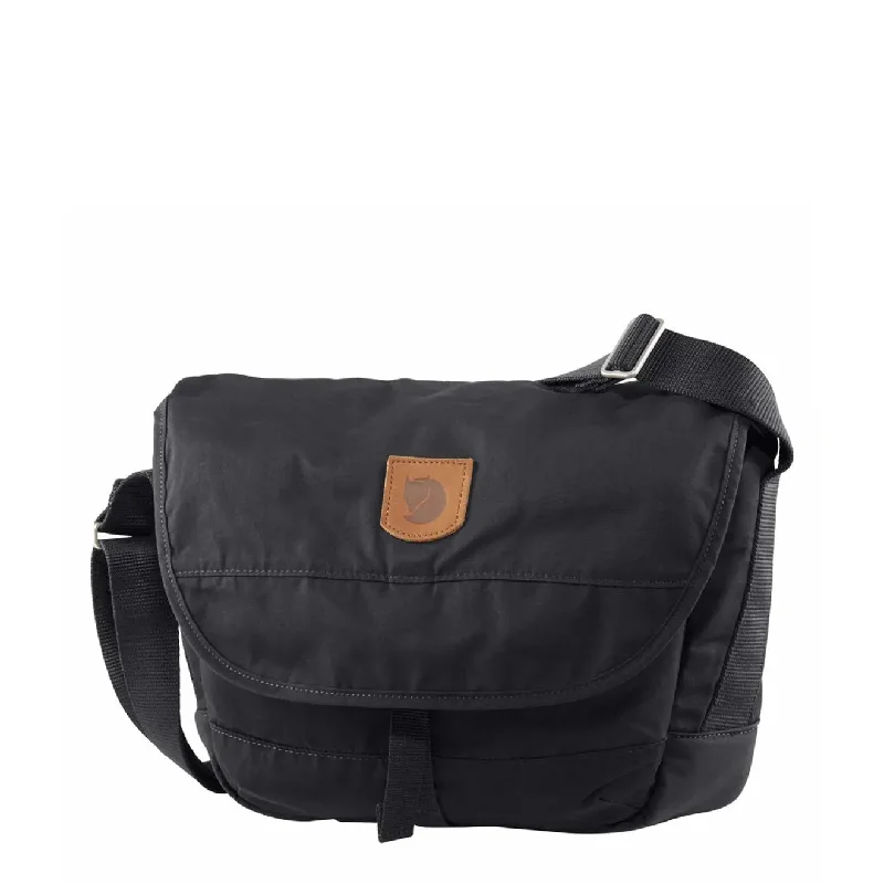 Leather Shoulder Bag with Magnetic Closure in Black for Quick AccessFjallraven Greenland Shoulder Bag Small Black