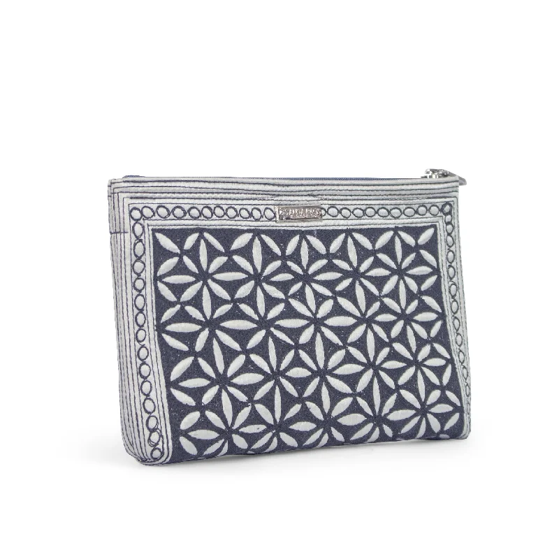 Women's Small Beaded Clutch in Silver for New Year's Eve PartyKali Cosmetic Case