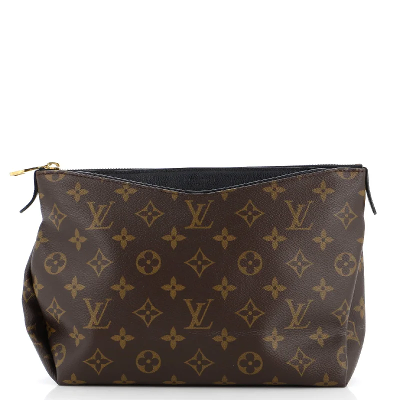 Leather Clutch with Chain Strap in Black for Cocktail PartiesPallas Beauty Case Monogram Canvas